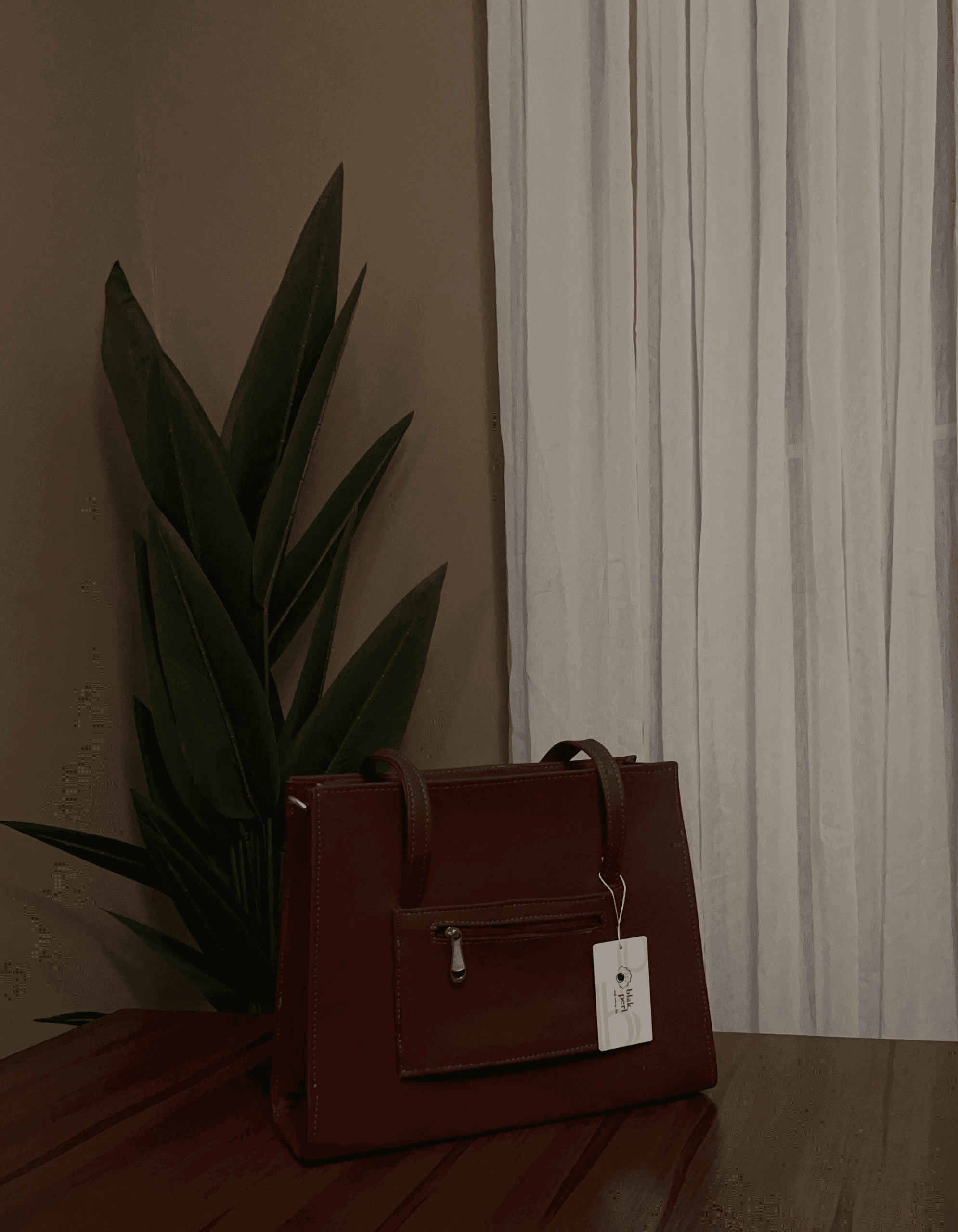 THE UJU BAG — Wine